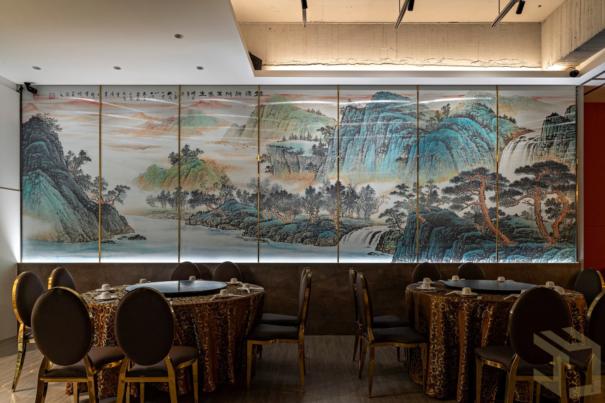 新東方中式餐廳